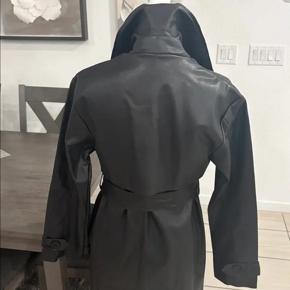 Forever 21 size S bnwt faux leather midi length belted black trench coat - Picture 3 of 3